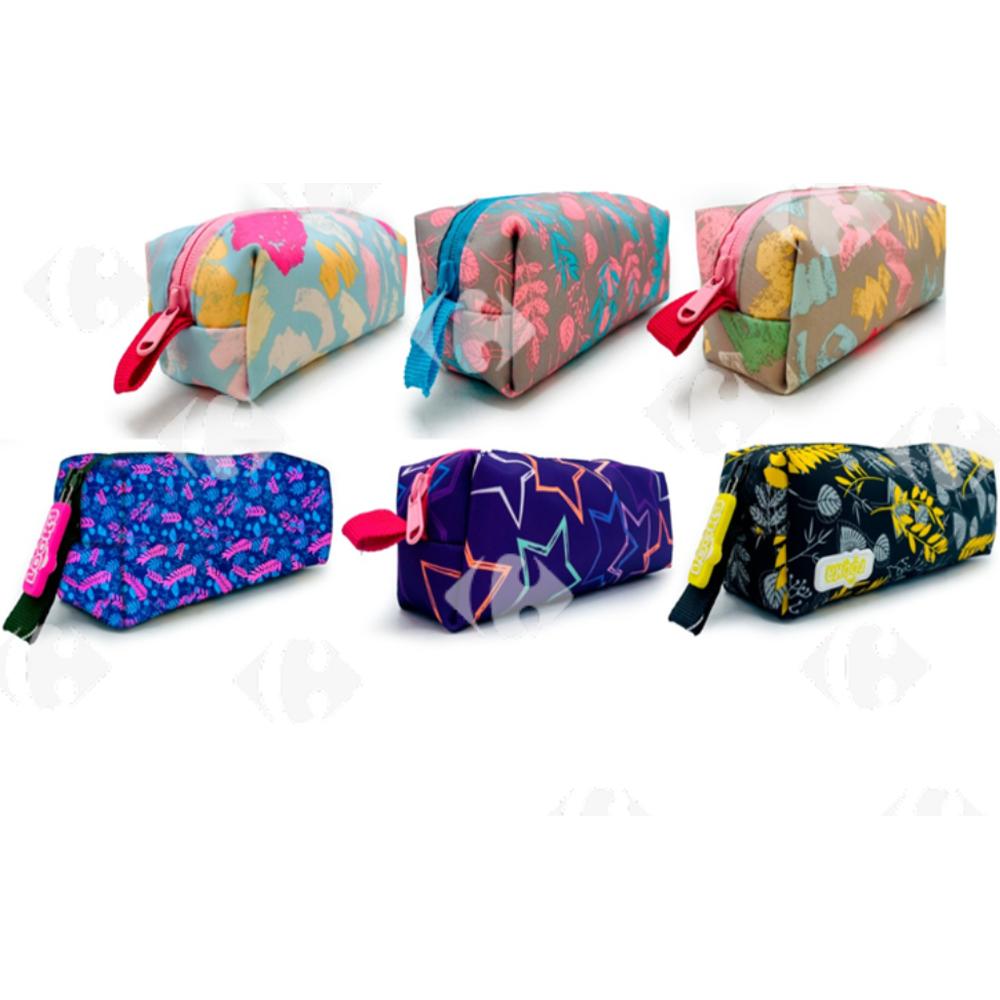 [702350] Trousse cubique 16 motifs 22x7x6cm (couleur aléatoire)